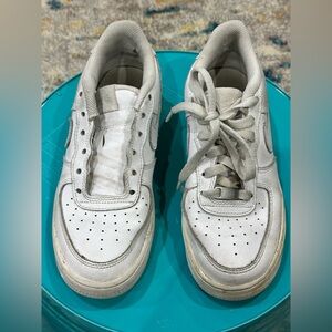 Nike White Sneakers Comfortable Stylish Design